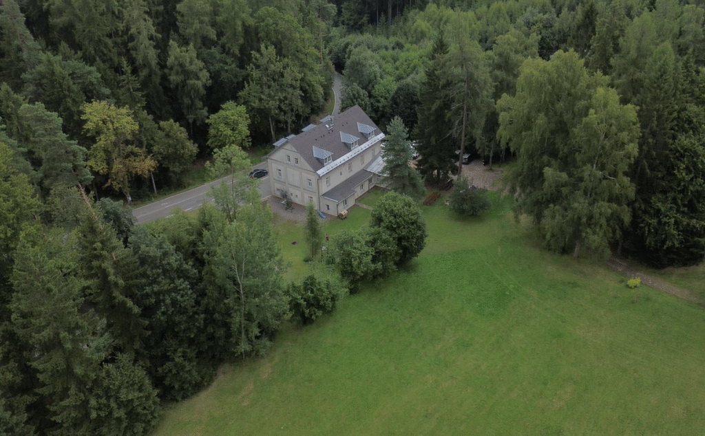 Mariánské poutní místo Rokole u Bohdašína poutní dům